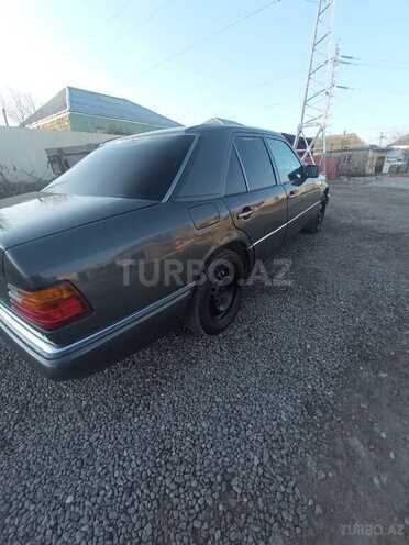 Mercedes E 200 1995, 483,000 km - 2.0 л - Sumqayıt
