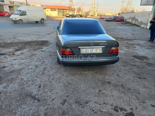 Mercedes E 200 1995, 483,000 km - 2.0 л - Sumqayıt