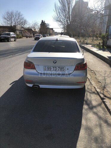 BMW 520 2006, 300,000 km - 2.0 l - Sumqayıt