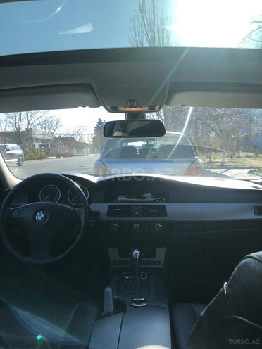 BMW 520 2006, 300,000 km - 2.0 l - Sumqayıt