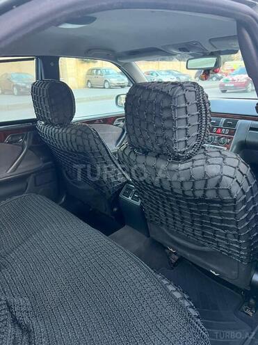 Mercedes E 220 2001, 400,000 km - 2.2 l - Bakı