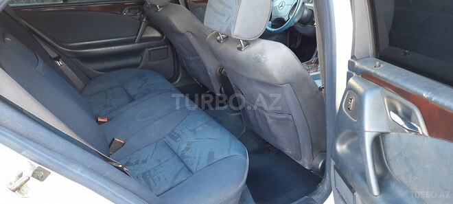 Mercedes E 230 1997, 469,303 km - 2.3 l - Kürdəmir