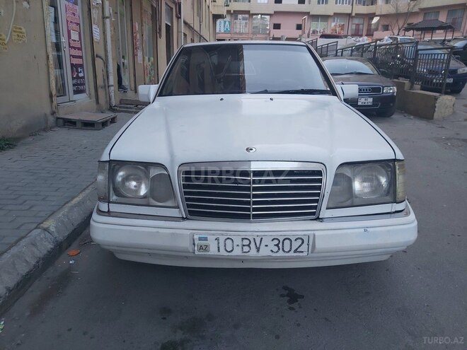 Mercedes E 300 1994, 450,000 km - 3.0 l - Bakı