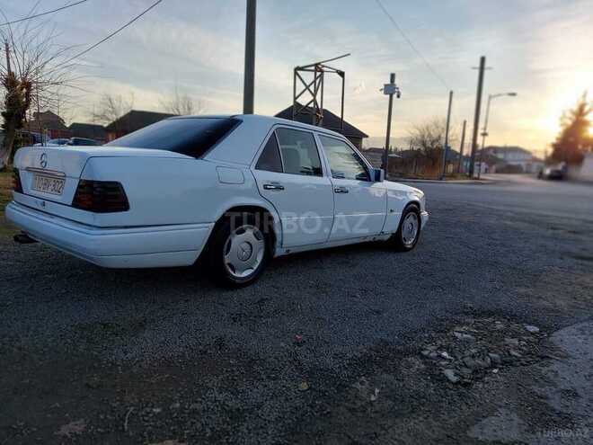 Mercedes E 300 1994, 450,000 km - 3.0 l - Bakı