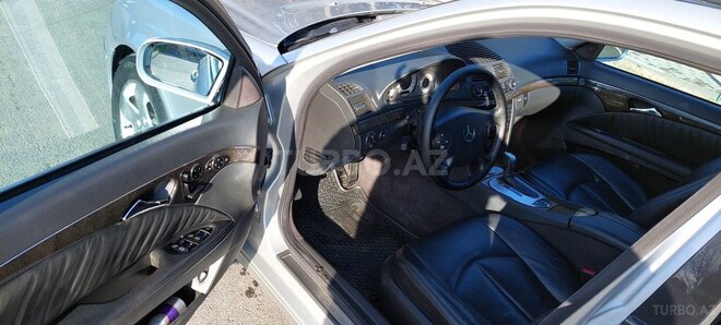 Mercedes E 320 2002, 305,777 km - 3.2 l - Xudat