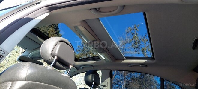 Mercedes E 320 2002, 305,777 km - 3.2 l - Xudat