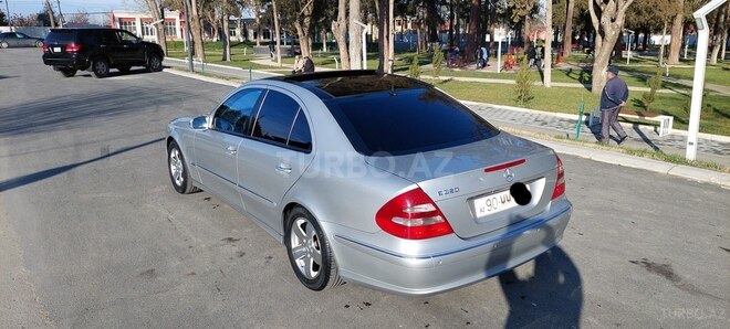 Mercedes E 320 2002, 305,777 km - 3.2 l - Xudat