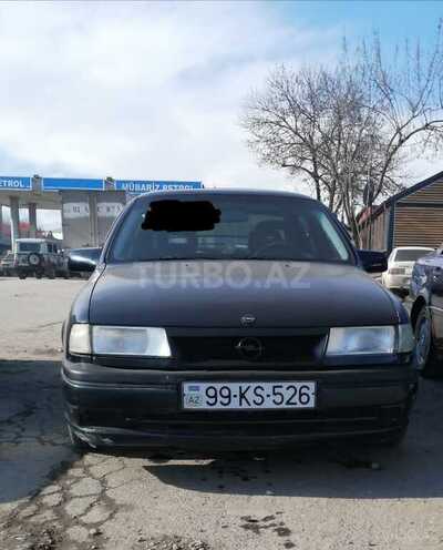 Opel Vectra 1995, 355,000 km - 2.0 л - Quba