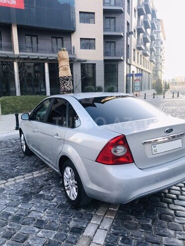 Ford Focus 2009, 168,000 km - 2.0 l - Bakı