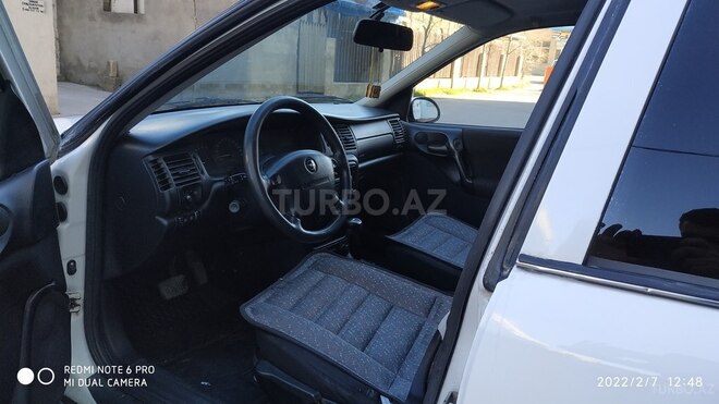 Opel Vectra 2001, 275,000 km - 1.8 l - Sumqayıt