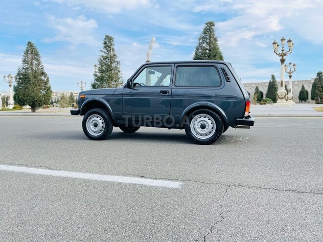 LADA (VAZ) Niva 2021, 15,500 km - 1.7 l - Gəncə