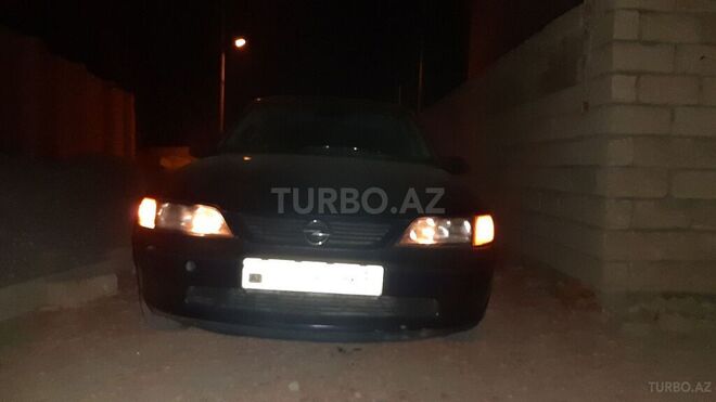 Opel Vectra 1999, 426,053 km - 1.8 l - Sumqayıt