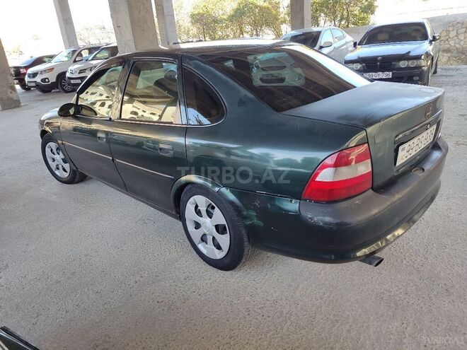 Opel Vectra 1998, 200,000 km - 1.6 l - Bakı