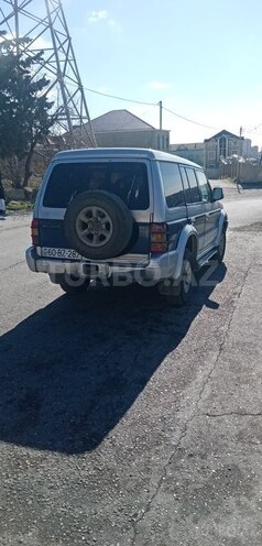 Mitsubishi Pajero 1994, 320,000 km - 2.8 l - Bakı