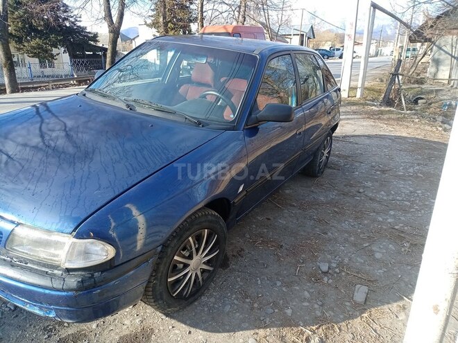 Opel Astra 1994, 358,678 km - 1.6 l - Oğuz