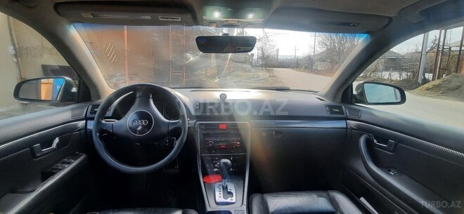 Audi A4 2003, 221,000 km - 1.8 l - Tovuz