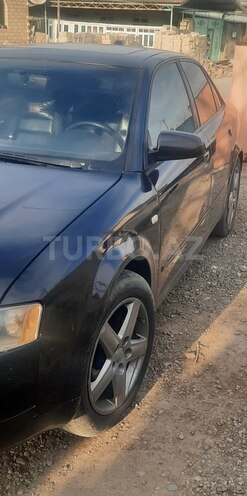 Audi A4 2003, 221,000 km - 1.8 l - Tovuz