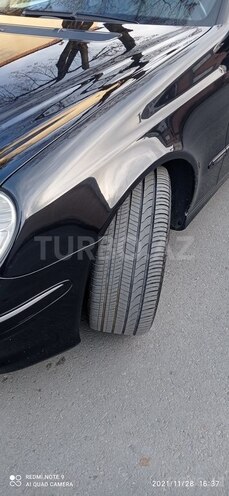 Mercedes E 280 2006, 393,000 km - 2.8 l - Zaqatala