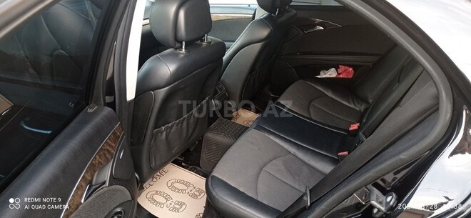 Mercedes E 280 2006, 393,000 km - 2.8 l - Zaqatala
