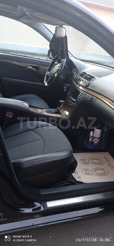 Mercedes E 280 2006, 393,000 km - 2.8 l - Zaqatala