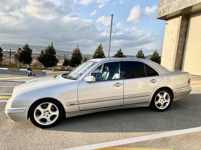 Mercedes E 320 2000, 385,000 km - 3.2 l - Bakı