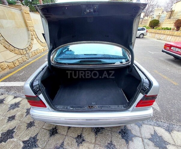 Mercedes E 270 2000, 335,000 km - 2.7 л - Bakı