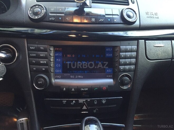 Mercedes E 240 2002, 172,000 km - 2.6 l - Bakı