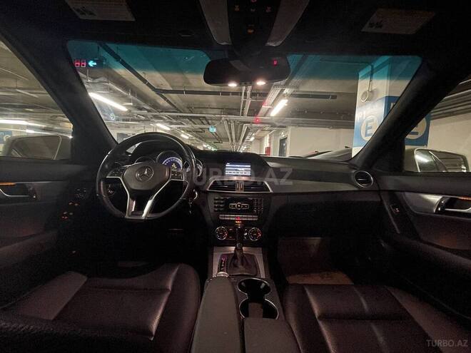 Mercedes C 250 2012, 62,745 km - 1.8 л - Bakı