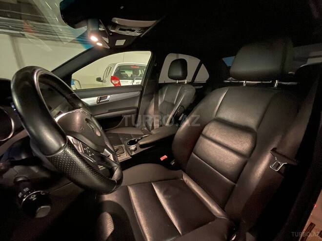 Mercedes C 250 2012, 62,745 km - 1.8 л - Bakı