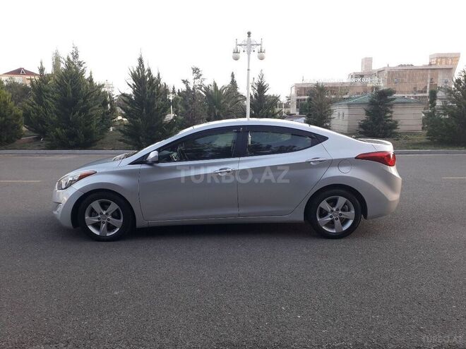 Hyundai Elantra 2013, 180,000 km - 1.8 l - Bakı