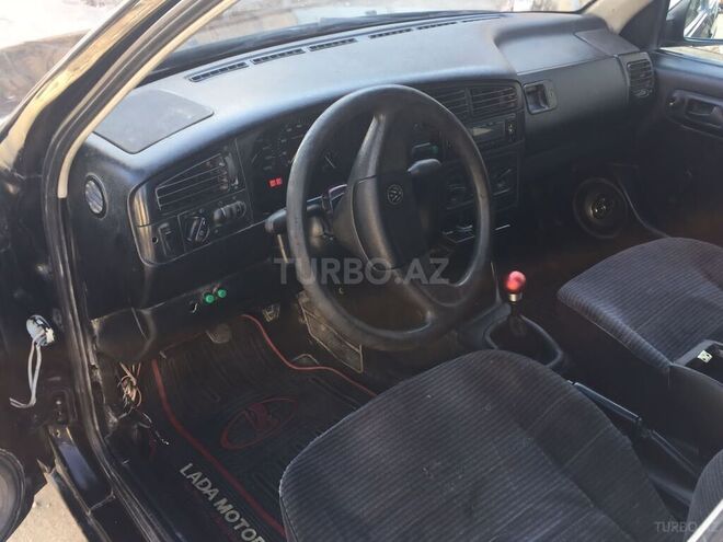 Volkswagen Golf 1993, 325,150 km - 1.6 l - Gəncə