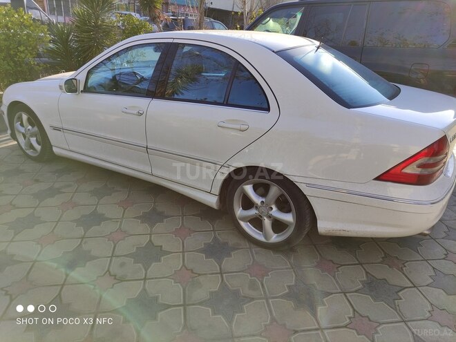 Mercedes C 230 2007, 142,000 km - 2.3 l - Bakı