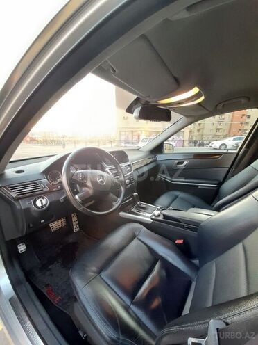 Mercedes E 220 2009, 250,000 km - 2.2 л - Bakı