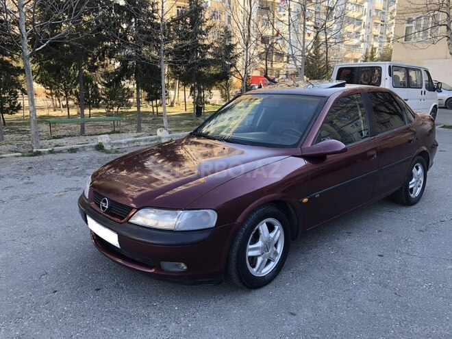 Opel Vectra 1997, 178,000 km - 2.5 l - Sumqayıt