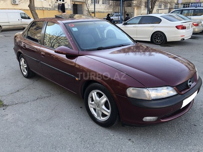Opel Vectra 1997, 178,000 km - 2.5 l - Sumqayıt