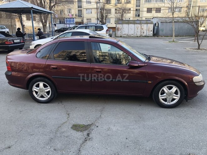 Opel Vectra 1997, 178,000 km - 2.5 l - Sumqayıt