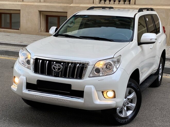 Toyota Prado 2010, 211,200 km - 2.7 l - Bakı