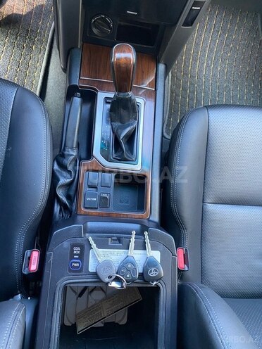 Toyota Prado 2010, 211,200 km - 2.7 l - Bakı