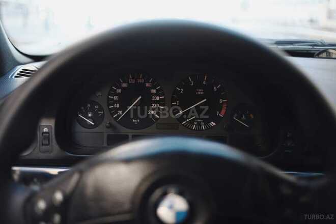BMW 525 1999, 288,000 km - 2.5 l - Bakı