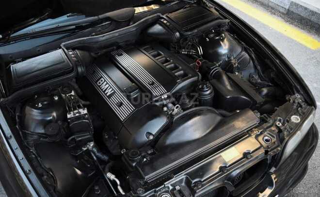 BMW 525 1999, 288,000 km - 2.5 l - Bakı
