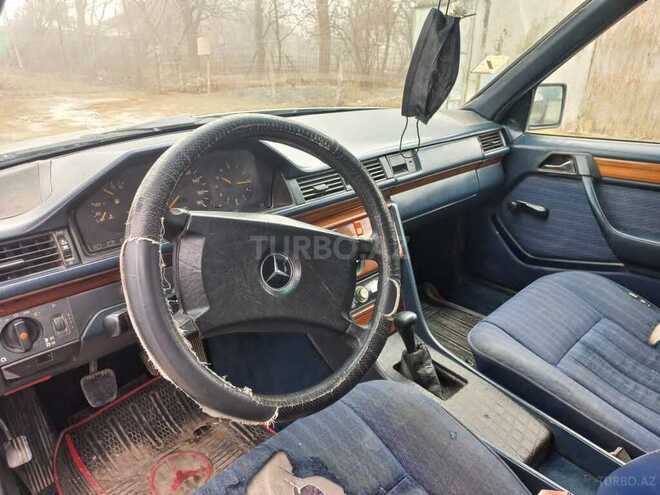 Mercedes E 200 1990, 200,786 km - 2.0 l - İmişli
