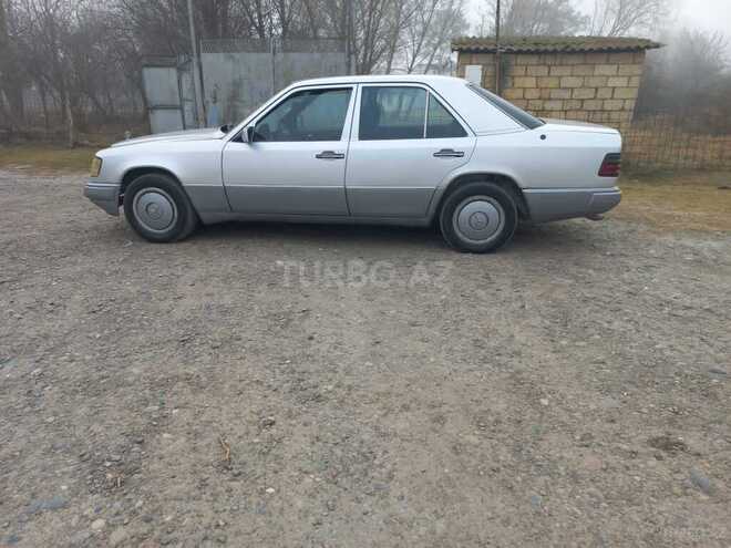 Mercedes E 200 1990, 200,786 km - 2.0 l - İmişli