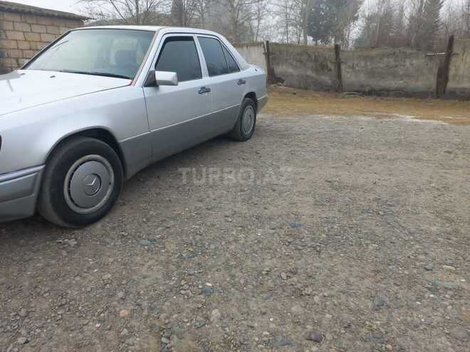 Mercedes E 200 1990, 200,786 km - 2.0 l - İmişli
