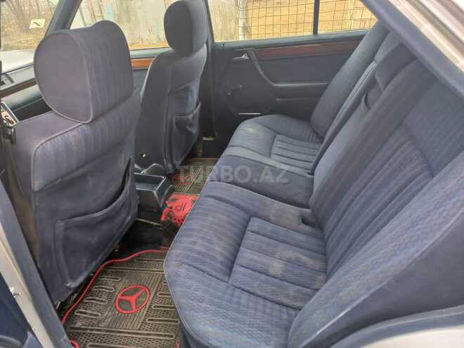 Mercedes E 200 1990, 200,786 km - 2.0 l - İmişli