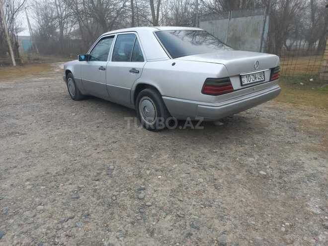 Mercedes E 200 1990, 200,786 km - 2.0 l - İmişli