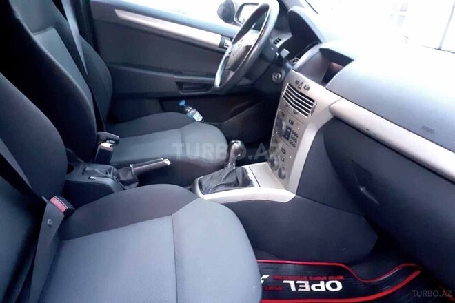 Opel Astra 2007, 173,000 km - 1.3 l - Bakı