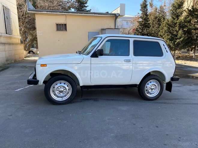 LADA (VAZ) Niva 2011, 215,000 km - 1.7 l - Sumqayıt