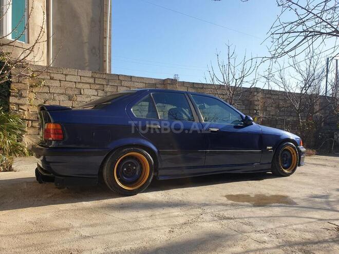 BMW 320 1994, 270,000 km - 2.0 л - Bakı