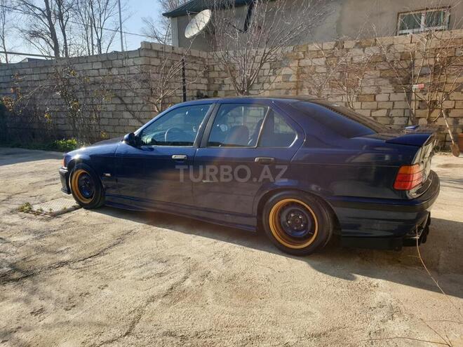 BMW 320 1994, 270,000 km - 2.0 л - Bakı