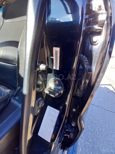 Mitsubishi Pajero 2008, 235,000 km - 3.0 л - Quba